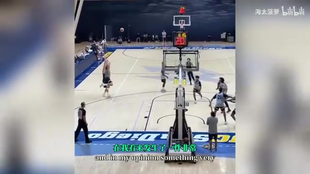 提前适应掘金训练赛请专业裁判约基奇与裁判讨论十分钟